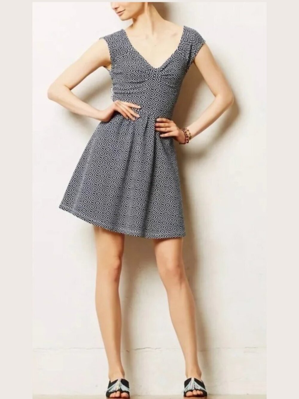 Anthropologie 9-H15 STCL Blue Print Fit Flare Dress Sz 0 Cross Back Cap Sleeve M